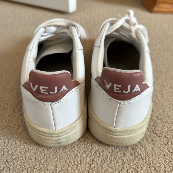 Veja V-10 sneakers size US 8 white and pink leather 39 - Picture 3 of 6
